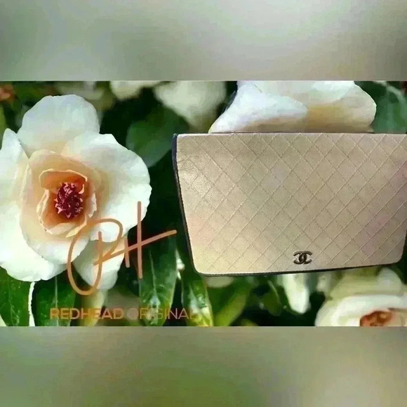 EUC Chanel Ivory quilted wallet. Comes with original ID card.Chanel box included